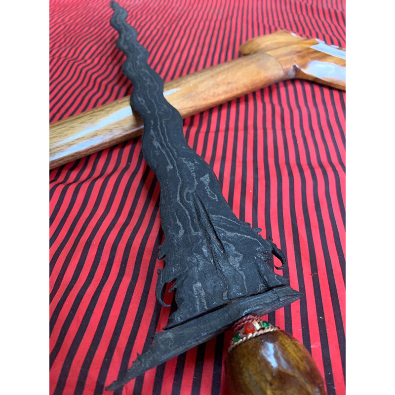 KERIS KARNO TINANDING MURAH MERIAH