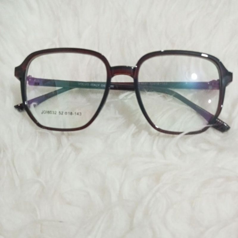 Frame Kacamata coklat tua kemerahan