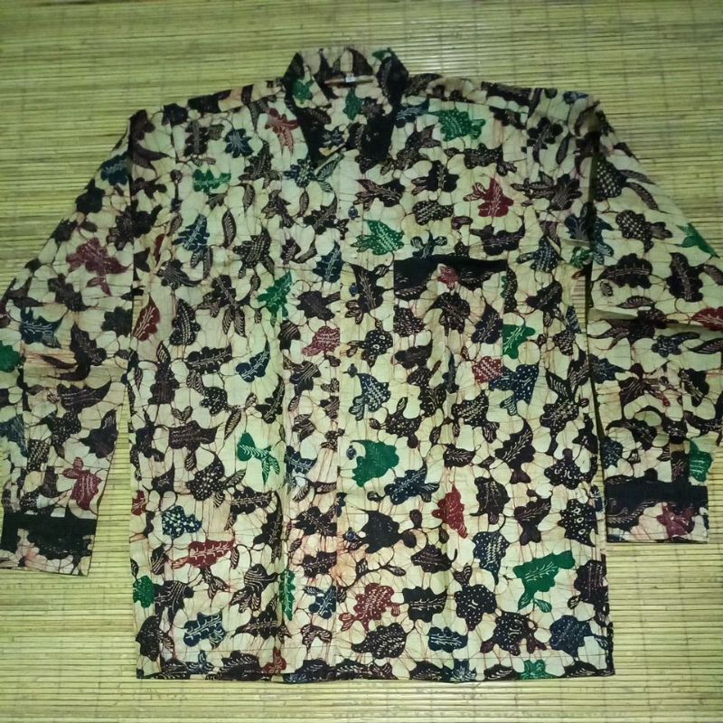 BAJU PRIA BATIK MADURA TULIS TANGAN LENGAN PANJANG