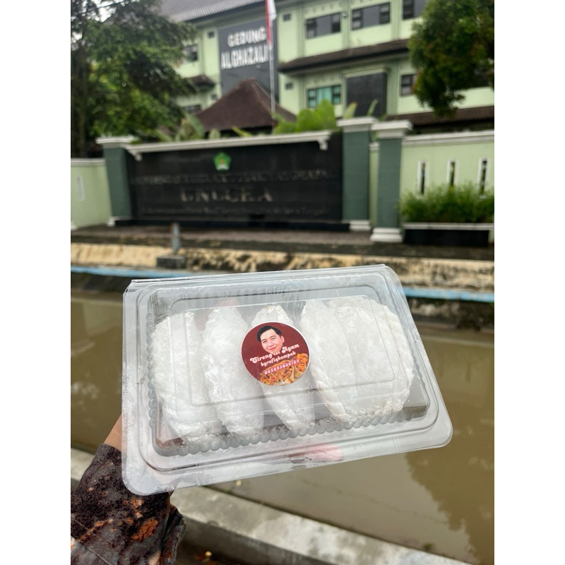

CIRENG SOSIS PEDAS