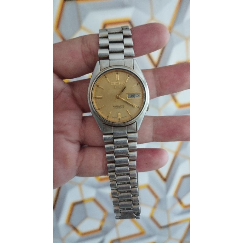 Jual Jam Tangan Seiko 5 Automatic 21 Jewels CAL 7009-6000 Dial Gold Original