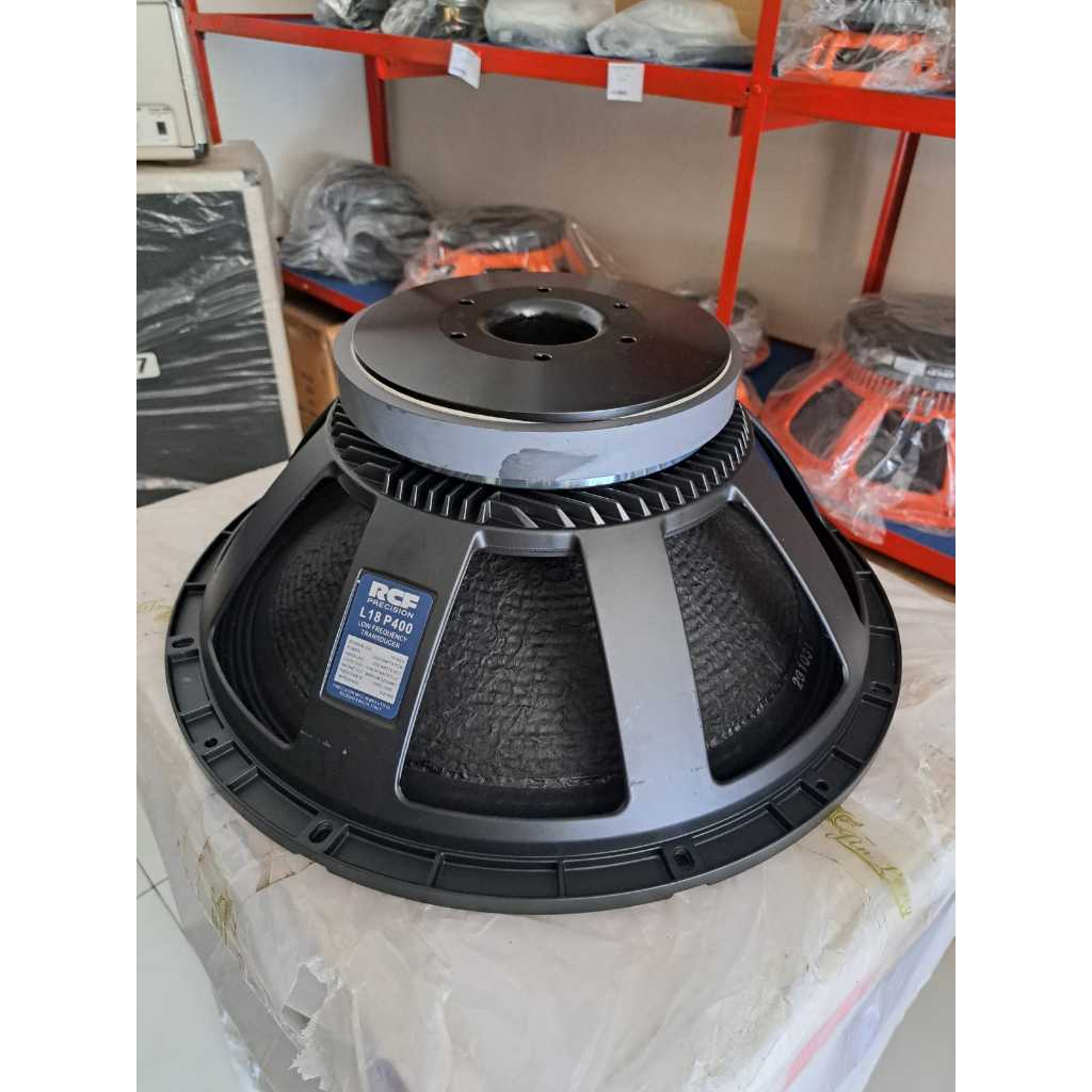 SPEAKER RCF 18" L18 P400