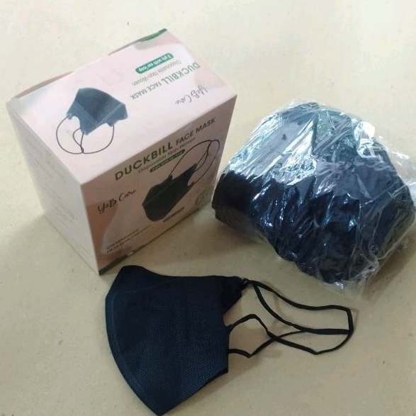 DUCKBILL FACE MASK WARNA HITAM ISI 50 PCS MERK Y & B CARE
