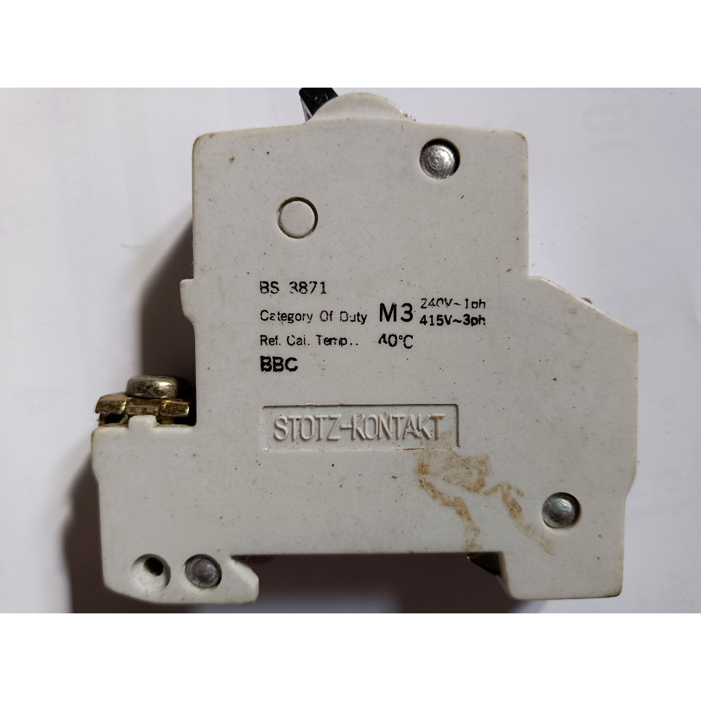 MCB listrik 0.5A