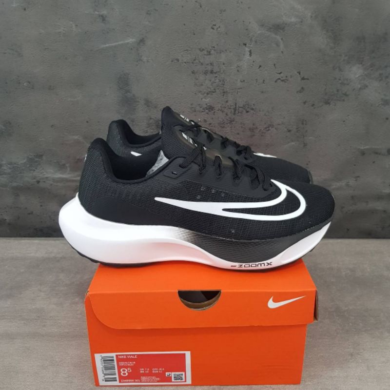 Sepatu Nike Zoom Fly 5 Black White
