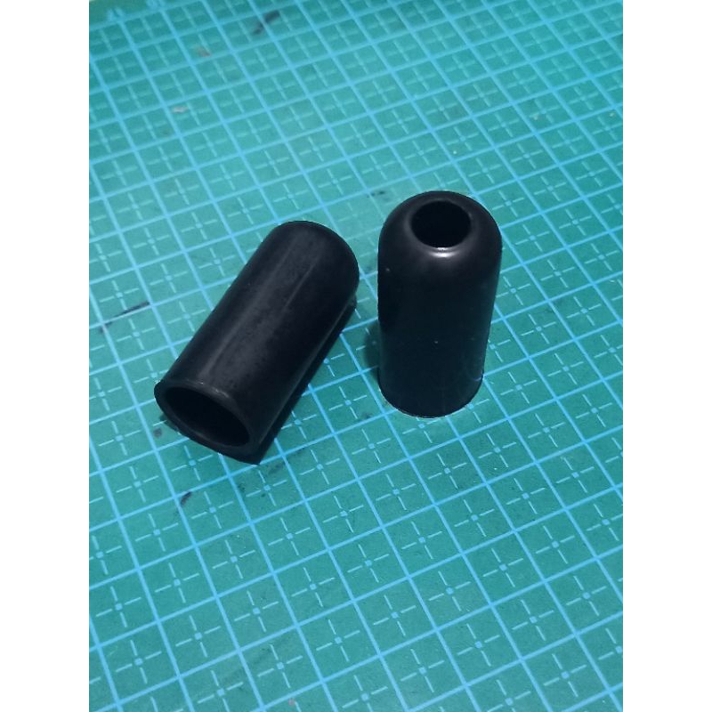 KARET TUTUP BAUT GAGANG SPION 2PCS UNIVERSAL HONDA YAMAHA SUZUKI KAWASAKI DLL