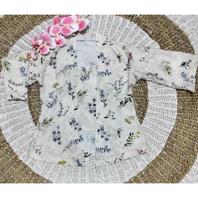 Kebaya Jumbo Rayon Silk Motif Bunga/Kebaya Jadi Jumbo