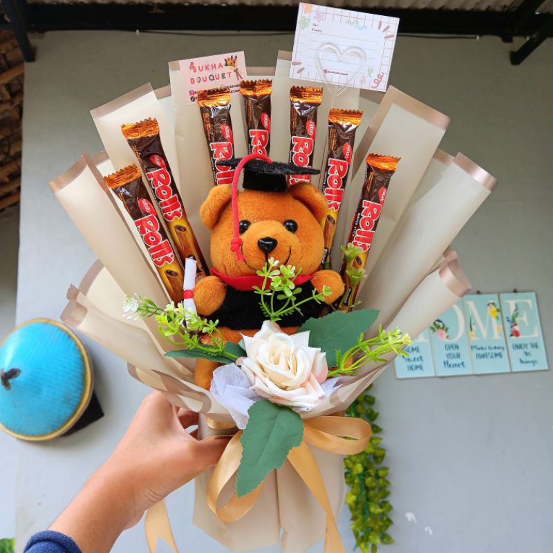 Buket Bunga Boneka Wisuda | Bucket Snack / Flowers Bouquet Graduation Sempro Skripsi TerMurah Ready 