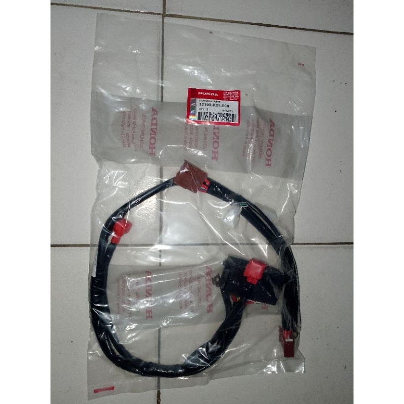 kabel aki/kabel box sekring Honda beat fi  stater kasar tahun 2013-2015original Honda k25
