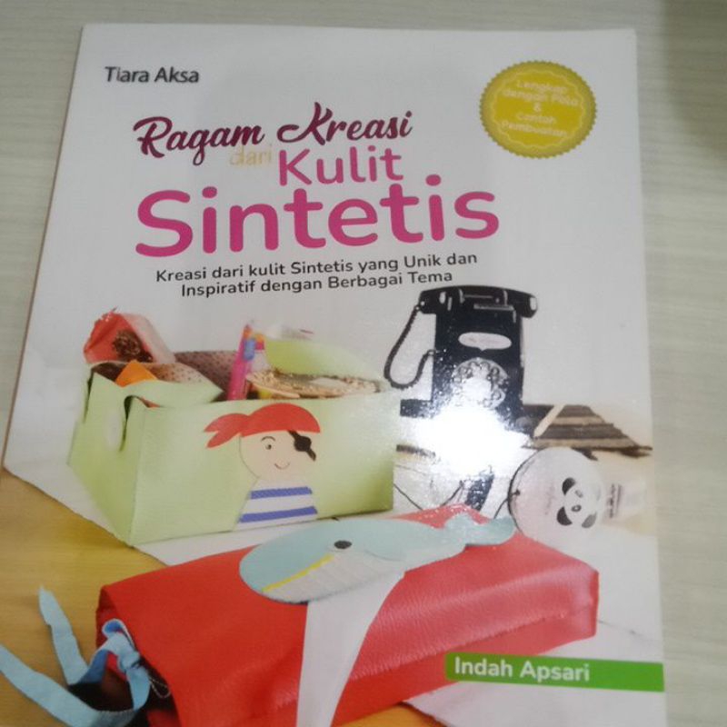 Buku Ragam Kreasi Dari Kulit Sintetis