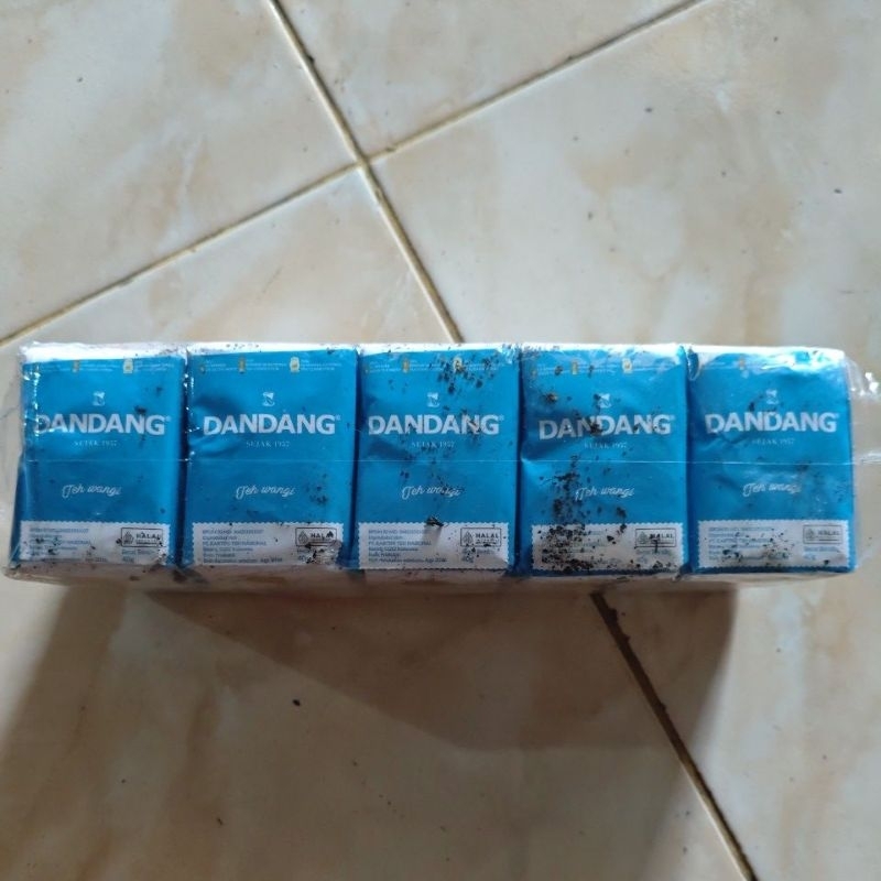 

teh tubruk / bubuk dandang biru