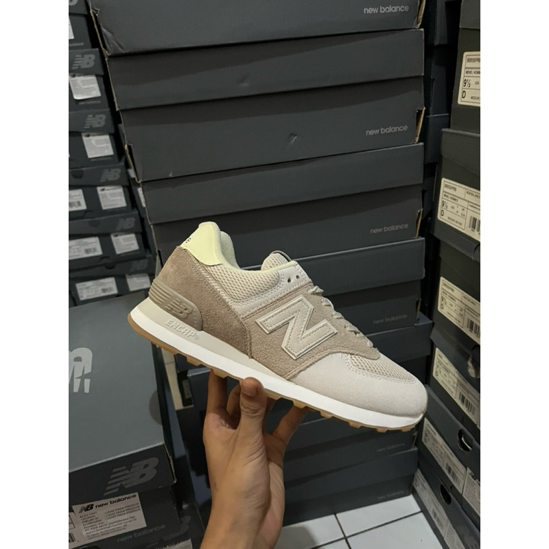 SEPATU NEW BALANCE 574 UNISEX ORIGINAL 100%