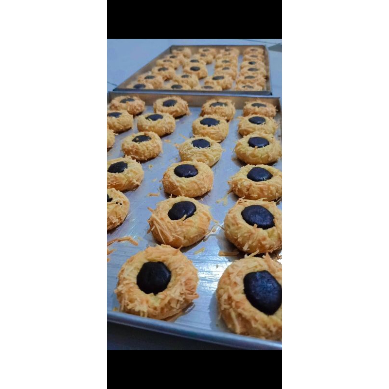 

Cookies / Kue Kering Thumberprint Coklat