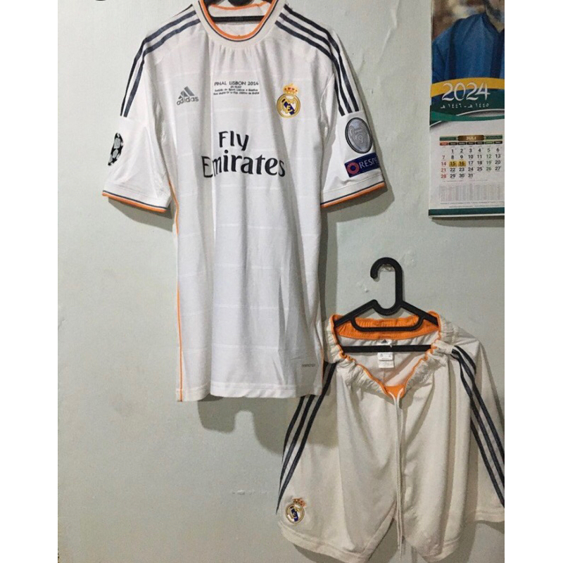 Jersey Original Home Real Madrid 2014 UCL Final Lisbon Short Sleeve Formotion Size 10 Made in Vietna