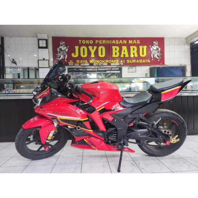 Full Fairing Full Body Model Kawasaki ZX25R untuk Kawasaki Ninja 250 Karbu Old Lama