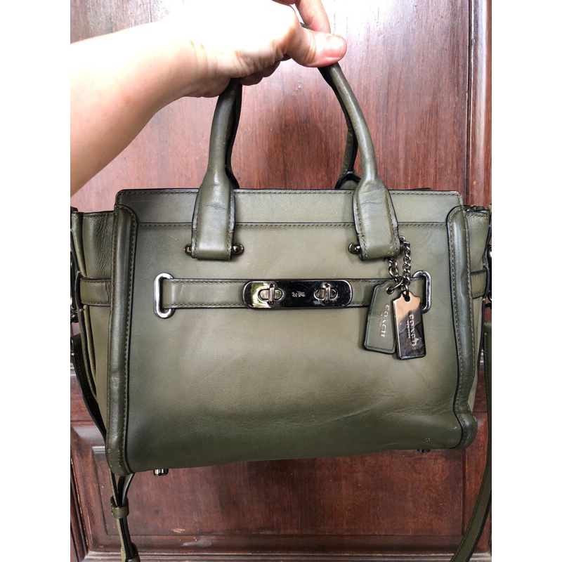 Coach Swagger Preloved