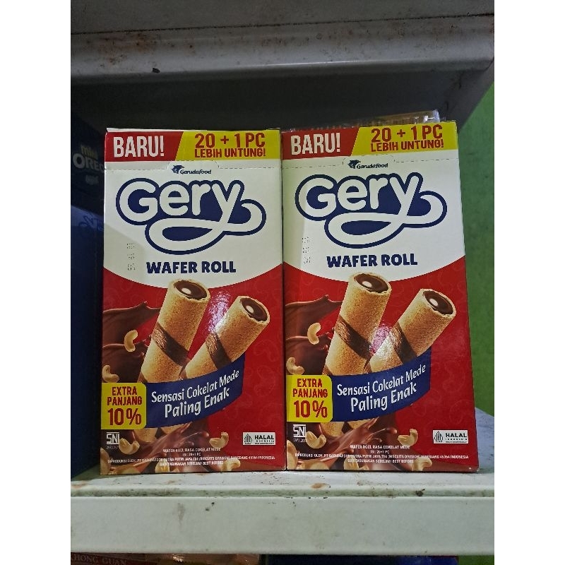 

Gery Wafer Roll Coklat Mede 16,5gr(20+1)