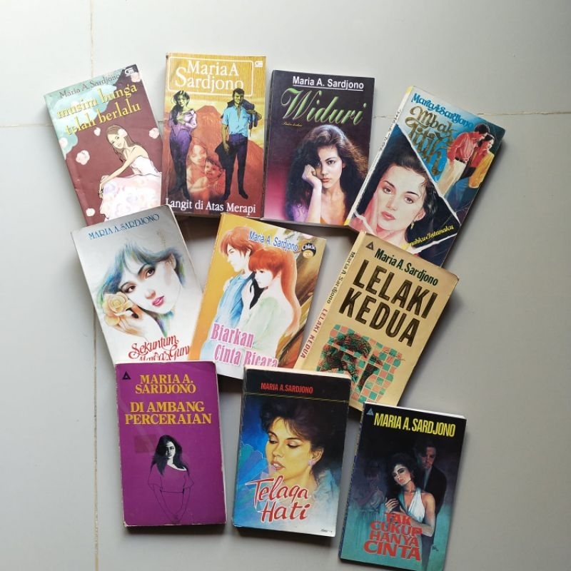 Variasi Novel Karya M. A. Sardjono; Widuri, Mbak TITIK, Langit di Atas Merapi, Musim Bunga Telah Ber