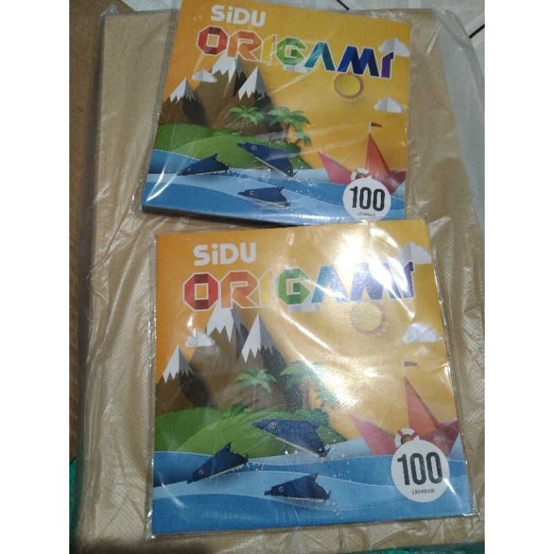 

KERTAS LIPAT ORIGAMI 16X16 CM ISI 100 PCS
