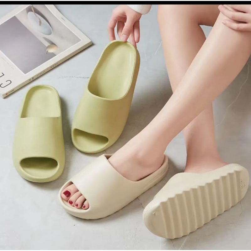 sandal slip on terbaru pria wanita sandal karet ringan sendal slip on terbaru pria wanita