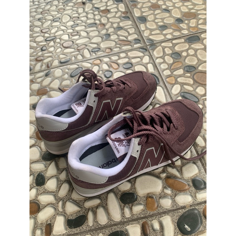 Preloved New Balance 574 / NB 574