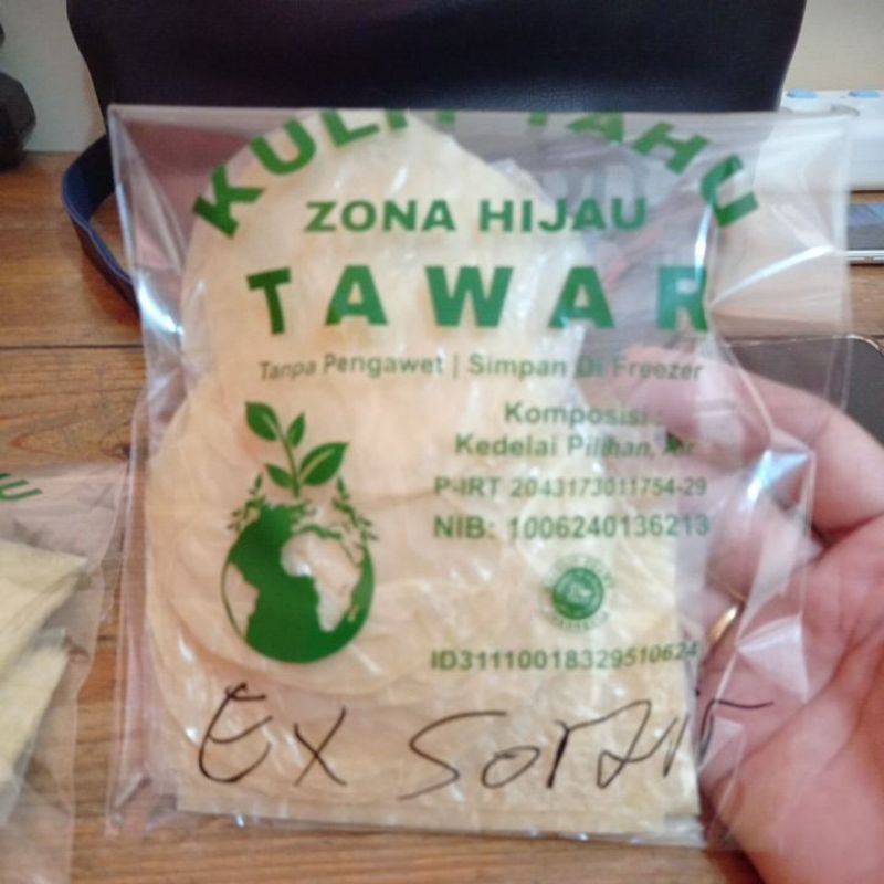 

Kulit Tahu Ex sortir/campur2/1 pack isi 50 lbr