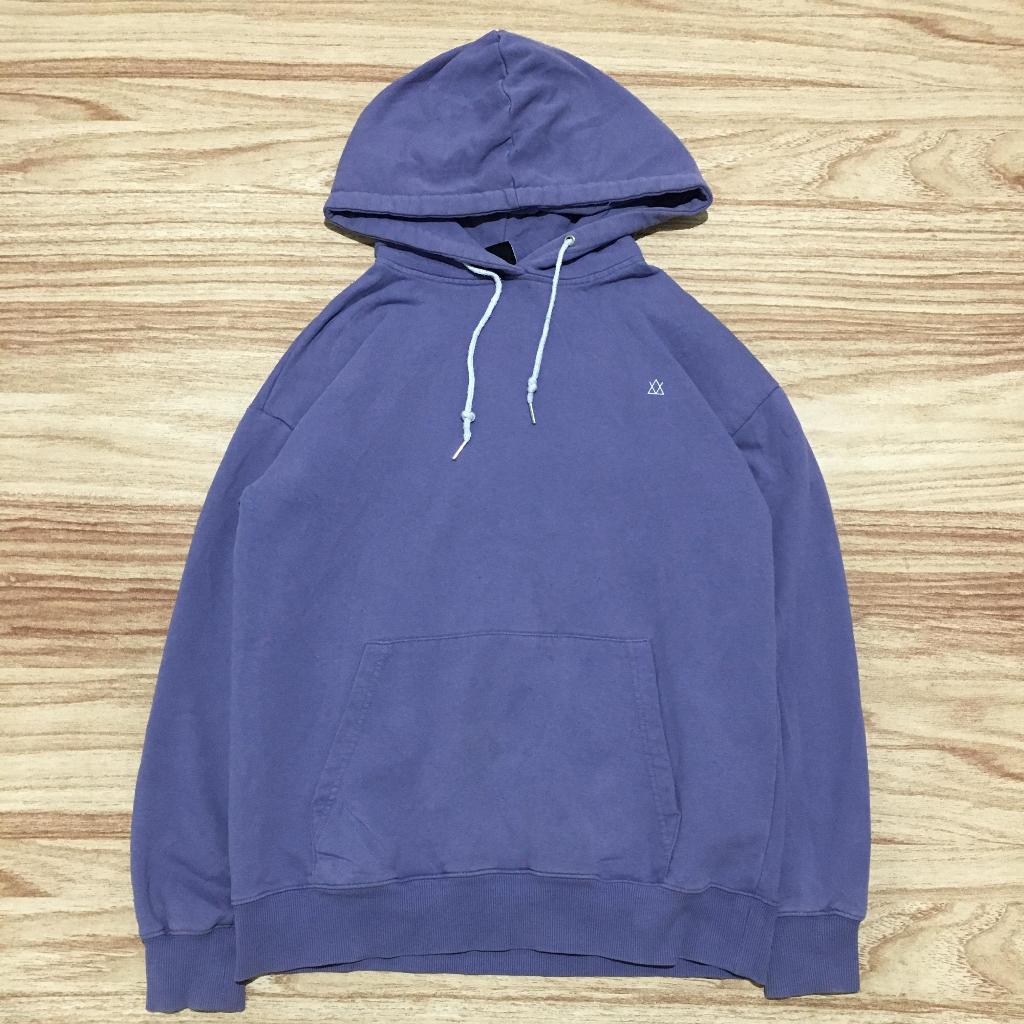 Hoodie AKIII Classic - Medium