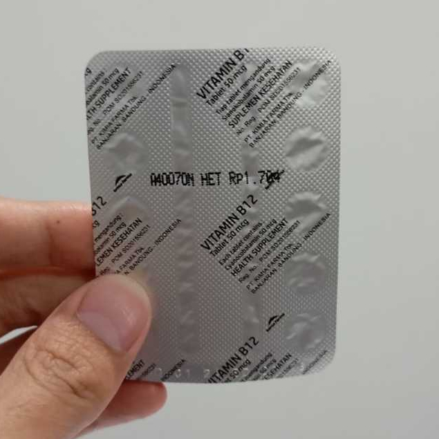 VITAMIN B12 50 MCG KIMIA FARMA 1 BLISTER ISI 10 TABLET