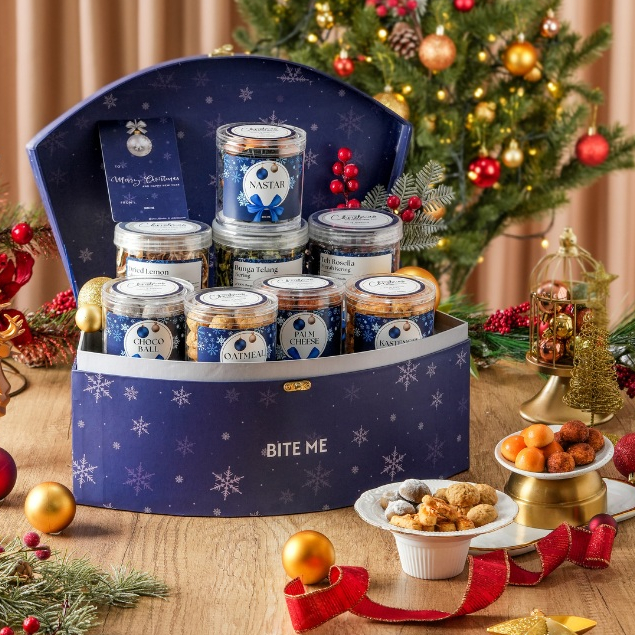 

Blessing Hampers (Kue Kering Hampers Natal / Christmas 2024)