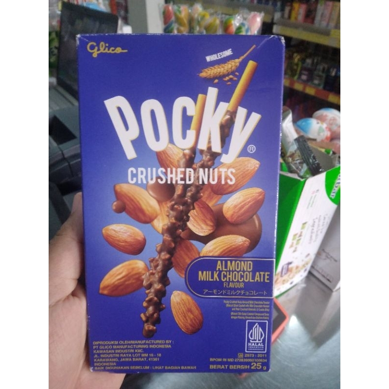 

Pocky crushed nuts almond 25g