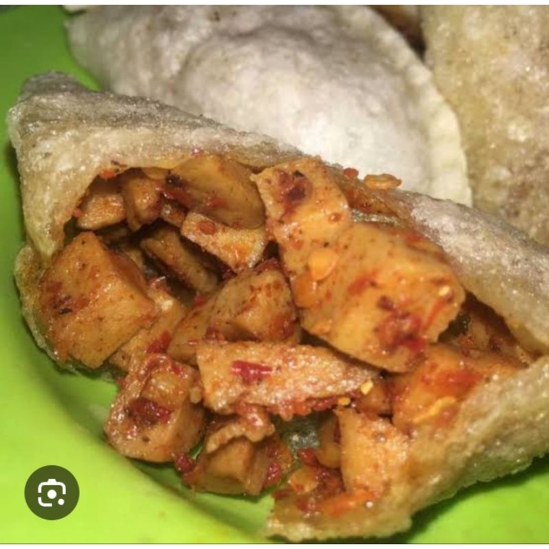 

Cireng JUMBO isi Baso Pedas