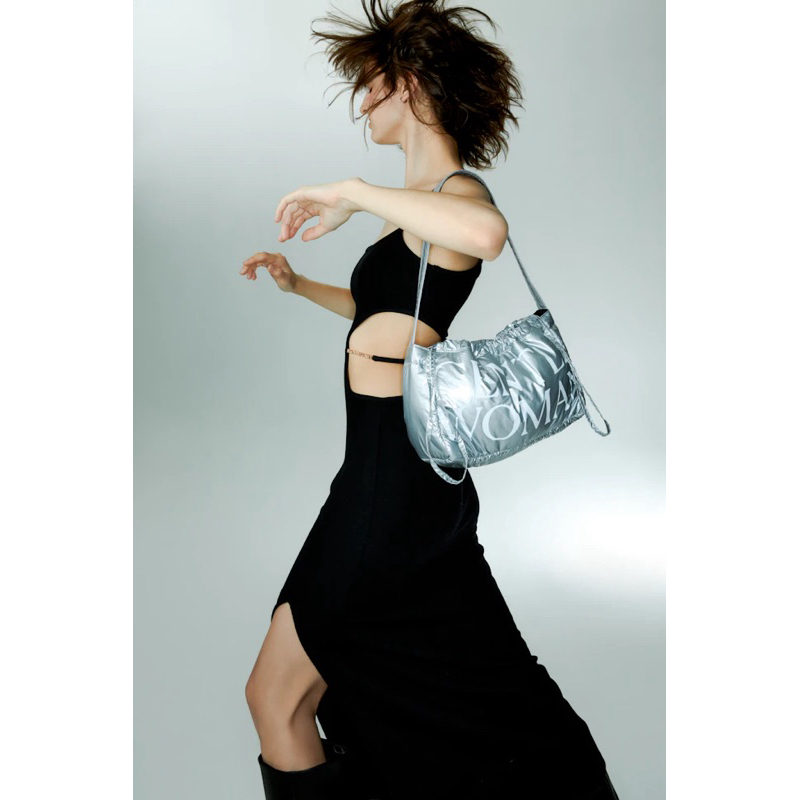 Gentle Woman Dumpling Bag Silver Original - Tas Selempang Dumpling READY