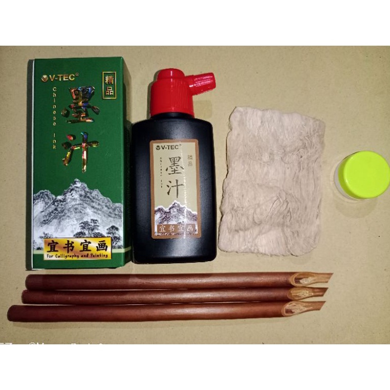 

Terlaris Paket Lengkap Alat Kaligrafi Handam Liqoh Mihbar Tinta V Tec