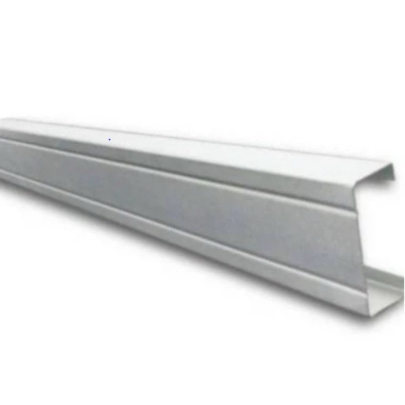 BAJA RINGAN RANGKA ATAP / Kanal C 6 Meter