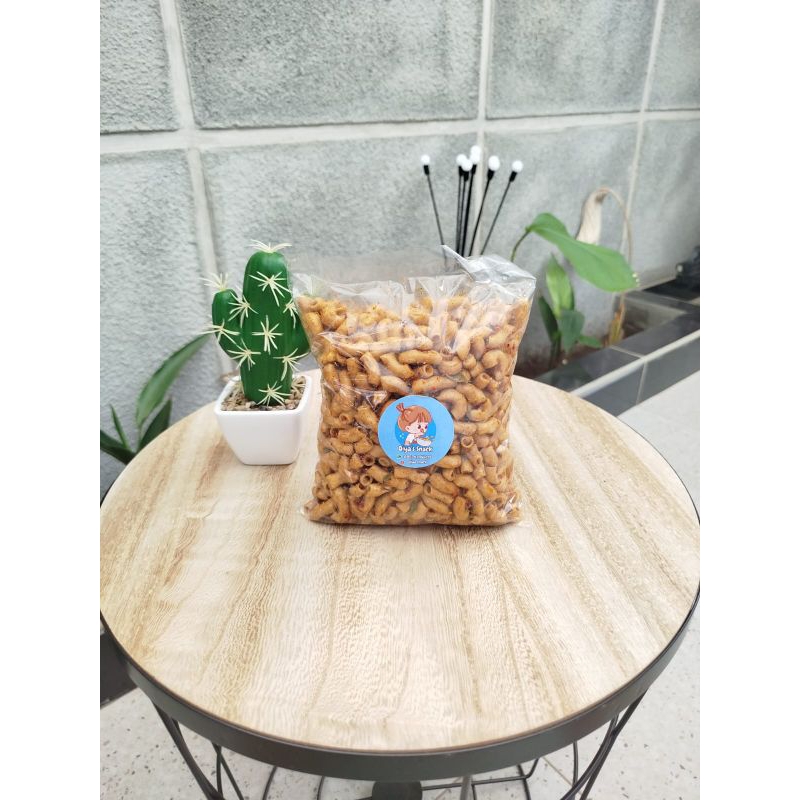 

Qiya's Snack makaroni 300gr bantat pedas enak gurih wangi kemasan plastik