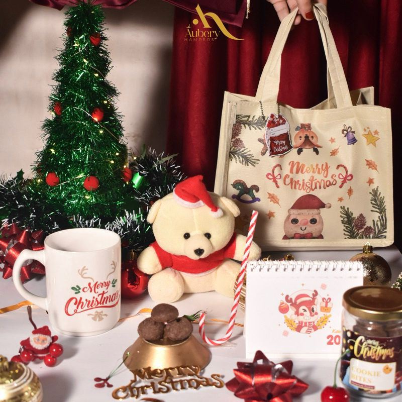 

[Hampers Christmas Edition Tote Bag] - Parcel Natal - New Year Hampers - Hadiah Natal - Kado Natal - Gift Box Natal - Kado Natal Anak - Hampers New Year - Hadiah Christmas - Kado Christmas- Gift Box Christmas - Kado Tahun Baru by Aubery