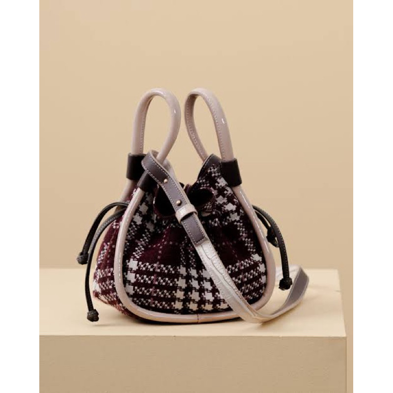 josvli mini bento (preloved)