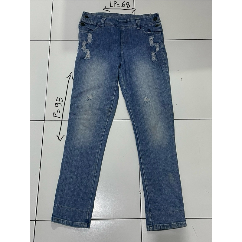 jeans no brand