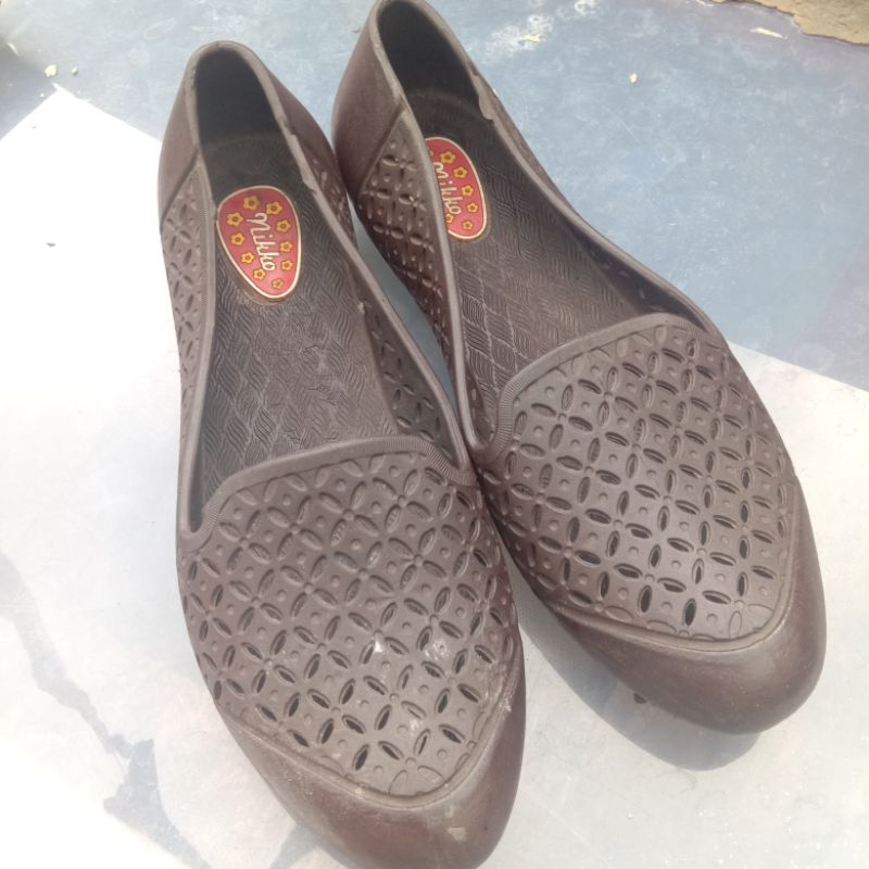 Preloved sendal jelly wanita|flatshoes jelly|sepatu wanita