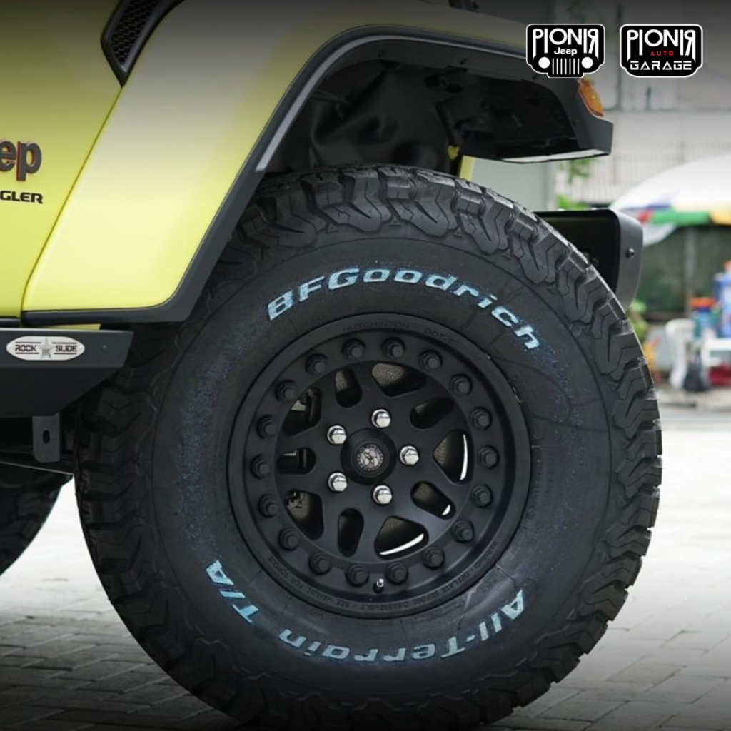 BFGoodrich 37/12.5/R17 AT KO 2 Ban Offroad BFGoodrich Ban AT BFGoodrich Ban Jeep Aksesoris Jeep