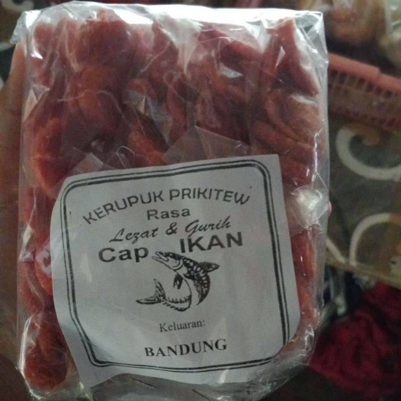 

kerupuk prikitiw
