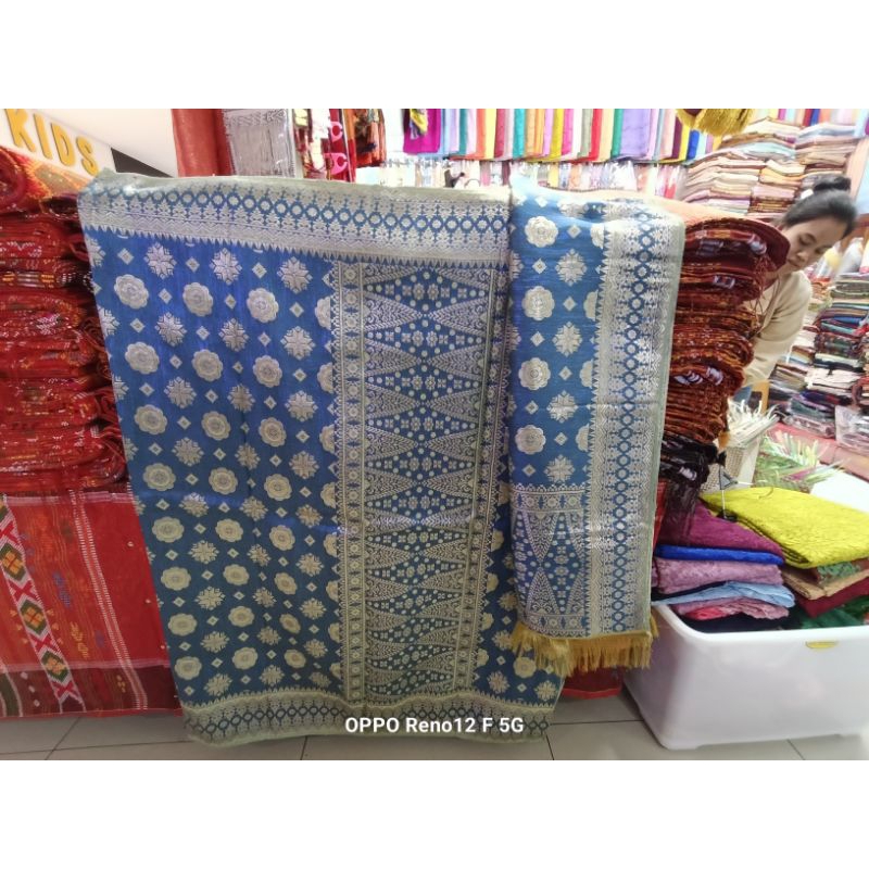 SONGKET MESIN PALEMBANG WARNA BIRU BCA TUMPAL BIRU GOLD.
