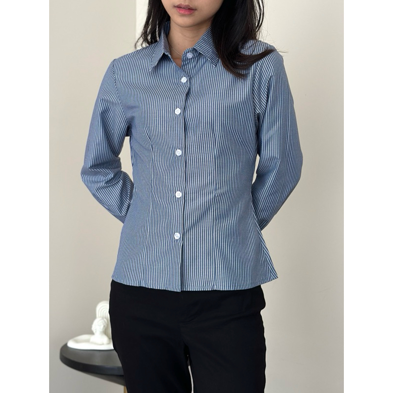 ASOKA Lanie Fitted Shirt 1319 -  Kemeja Salur Katun Kantor Wanita - Fitted Stripe Shirt Slim Fit Lon