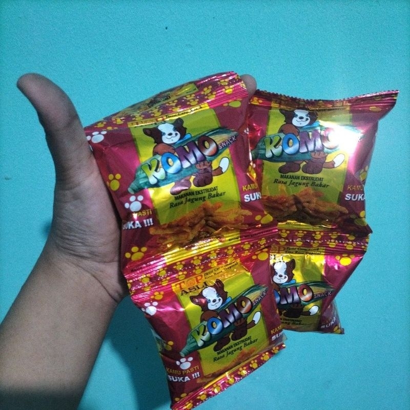 

KOMO SNACK RASA JAGUNG 1 RENTENG @10PCS