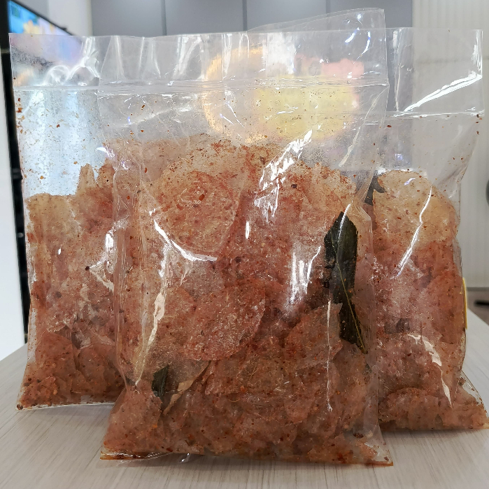 

CEMILAN RINGAN KERIPIK KACA PEDAS DAUN JERUK