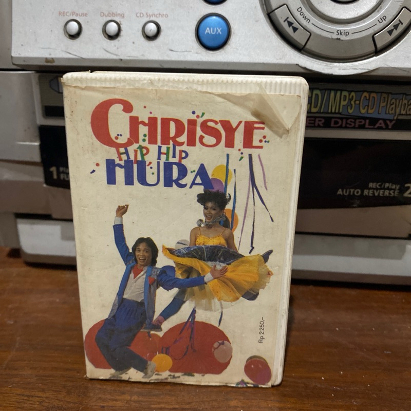 Kaset Chrisye Hip-Hip Hura-Hura