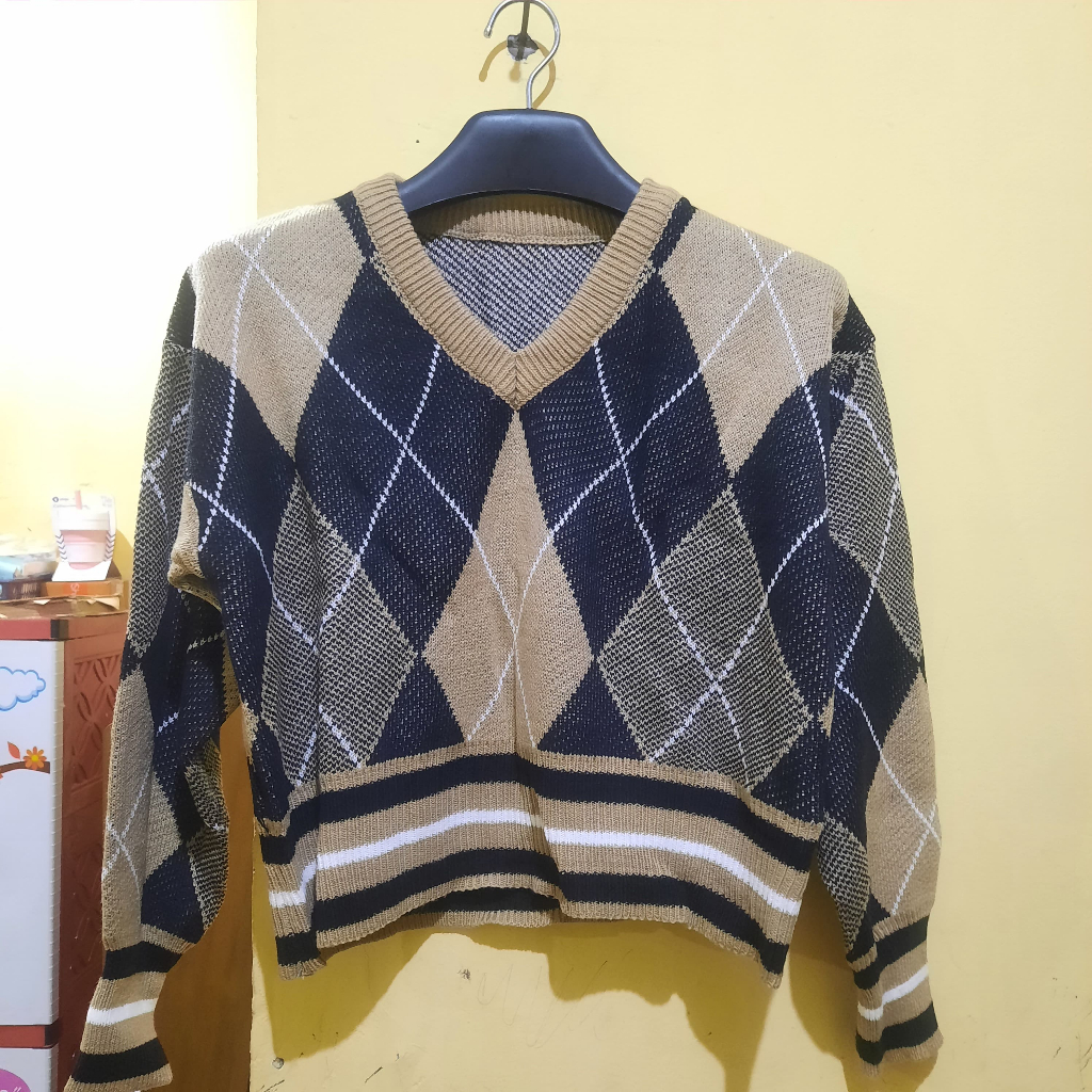 SWEATER RAJUT TEBAL SPIDER bytantisa.id