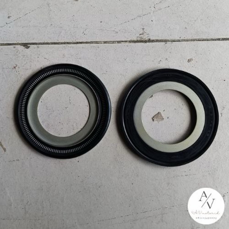 Seal Roda Belakang Luar Colt Diesel Di jamin asli 100% Sil Roda Belakang Luar Canter Oil seal roda b