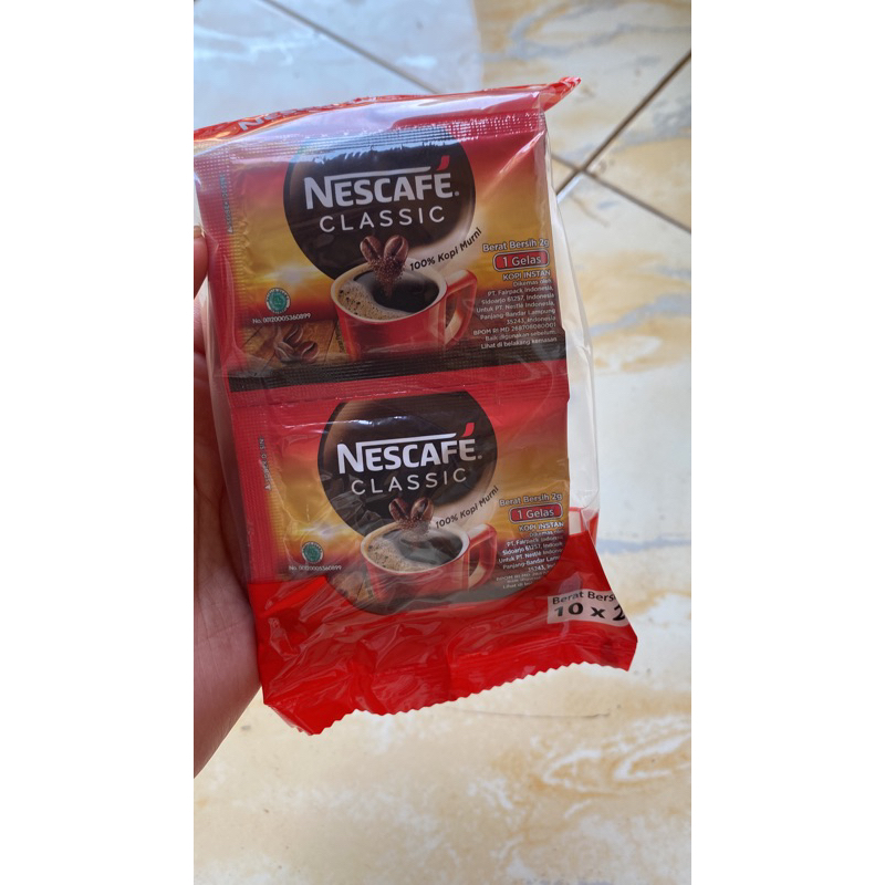 

nescafe classic 1 renteng 10 pcs