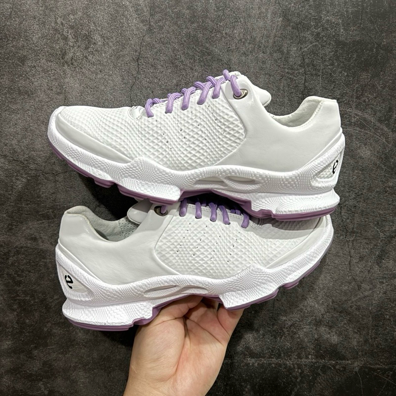 Sepatu ecco BIOM WMNS PREORDER